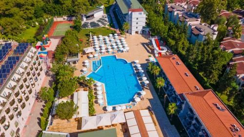 Armas Garden Hotel