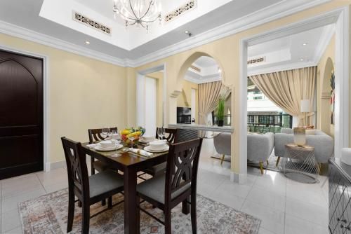 Maison Privee - Elite Apt Connected to Dubai Mall & Burj Khalifa