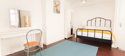 Acacia Flat 189