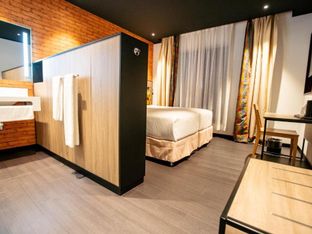 Hotel Image 2
