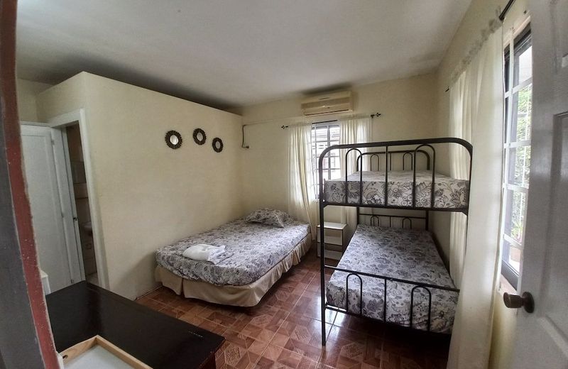 Shalom Guest House