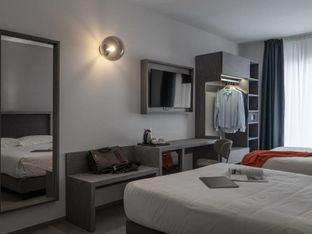 Hotel Image 2