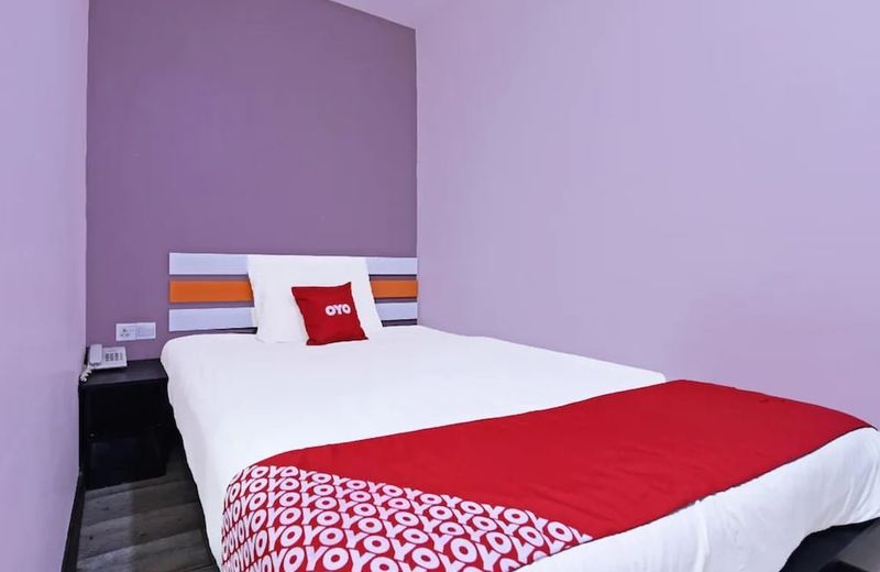 OYO 992 Orange Hotel Kuala Pilah