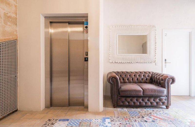 Vintage Palma Palace Apartments TI