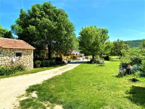 Outdoor Pictures 24