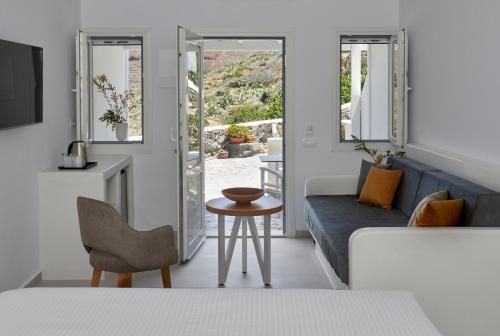 Anchor Suites