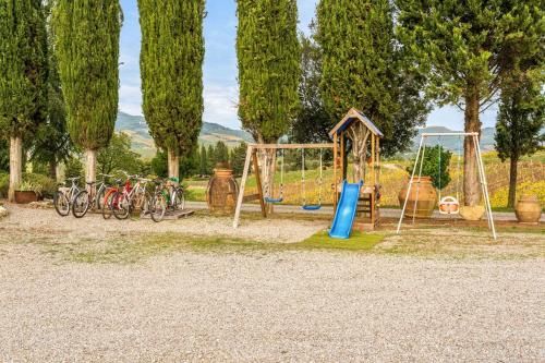 Outdoor Pictures 24