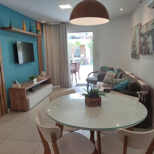 Guarajuba Porto Smeralda Village C02, térreo - GUARAJUBA TEMPORADA, viva mais de uma experiência de hospedagem conosco! 130m da praia