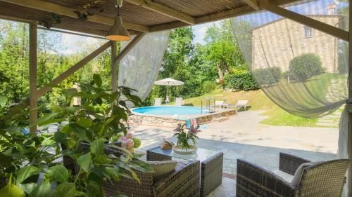 Outdoor Pictures 24