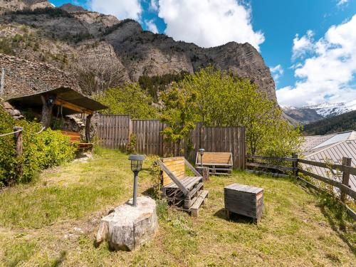 Outdoor Pictures 9