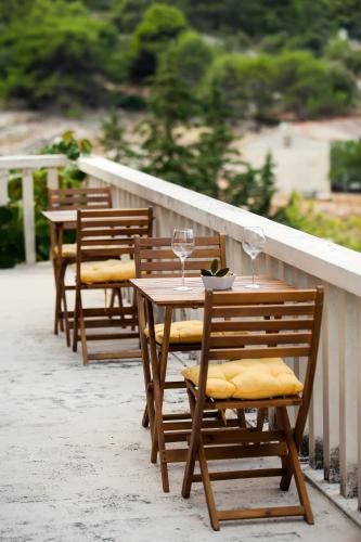 Outdoor Pictures 1