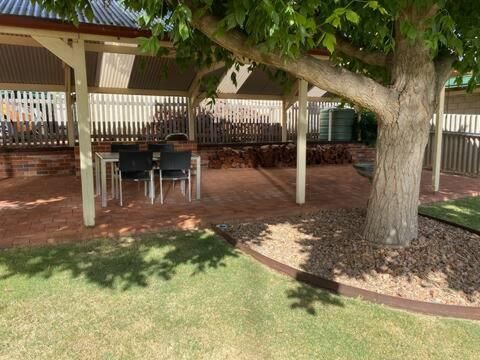 Outdoor Pictures 19