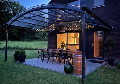 Outdoor Pictures 9