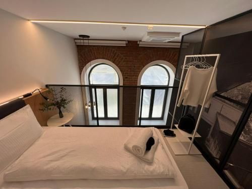 Fesh Lofts