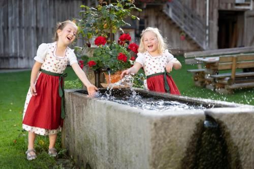 Outdoor Pictures 20