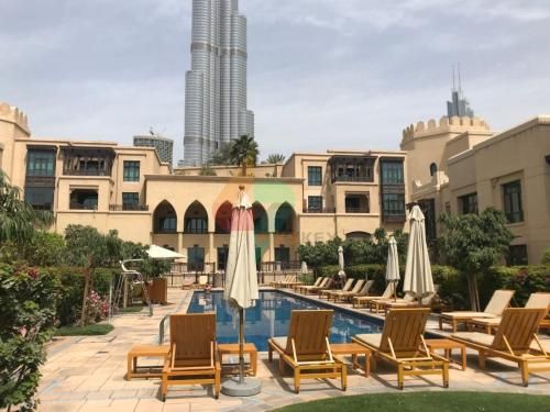 Al Tajer, Core C, Souk Al Bahar - Vacationer