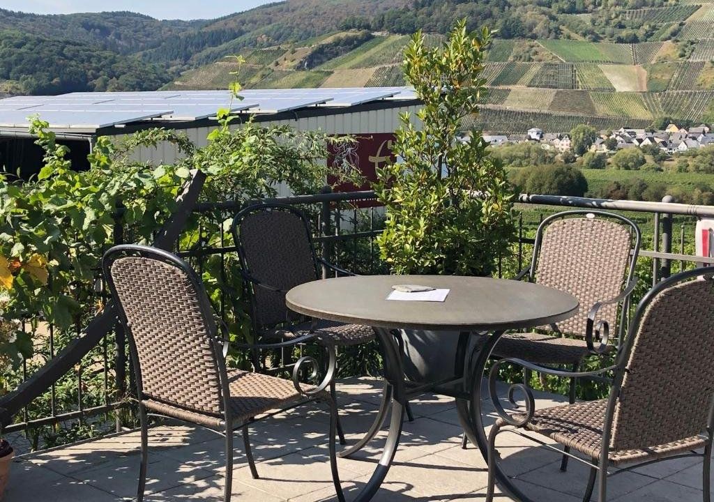 Weingut & Gastehaus Andreas Erz