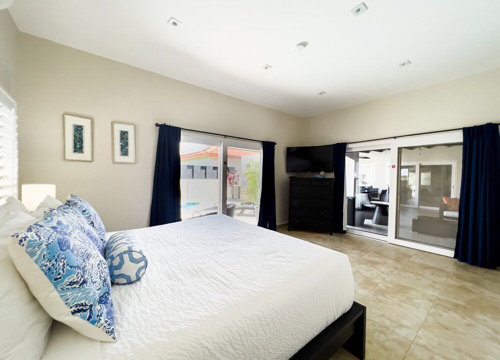 NEW Top Location Rooftop Terrace with Ocean View
