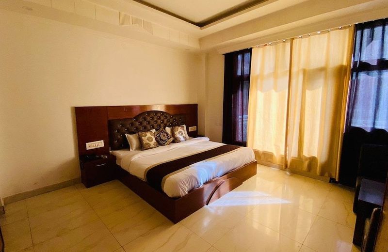 Hotel Vansh