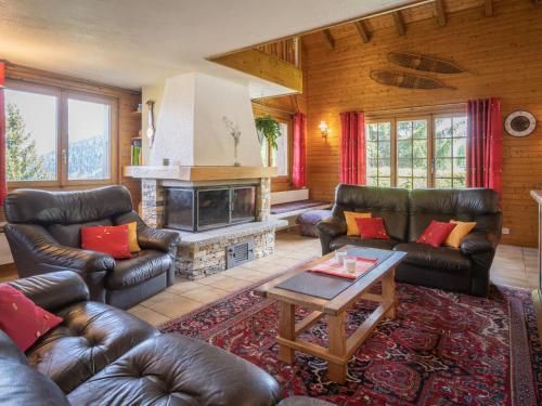 Chalet Les Falaises by Interhome