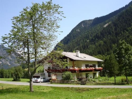 Outdoor Pictures 22