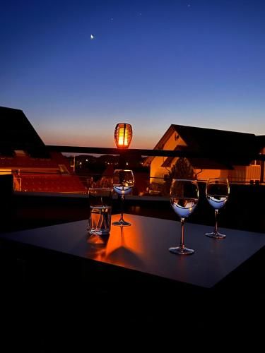 Outdoor Pictures 3