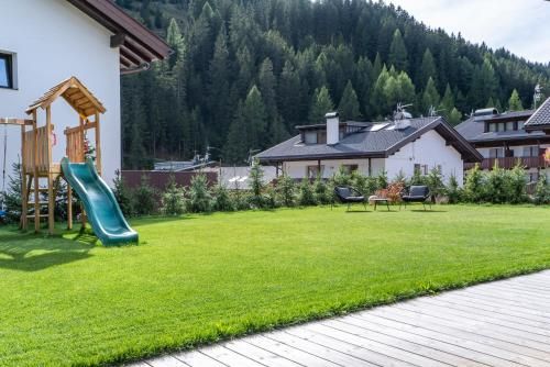 Outdoor Pictures 8