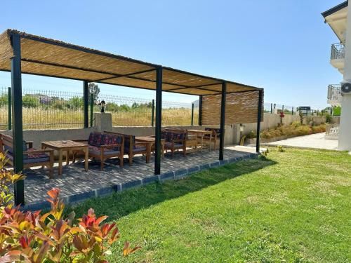 Outdoor Pictures 22