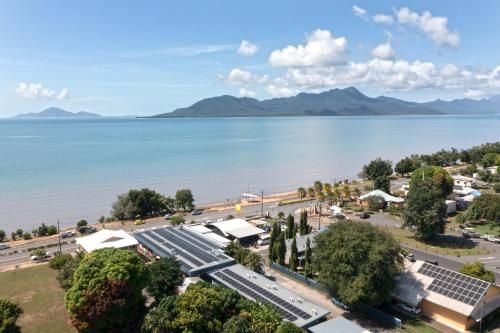 Marine Hotel Cardwell