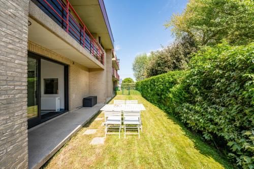 Outdoor Pictures 23