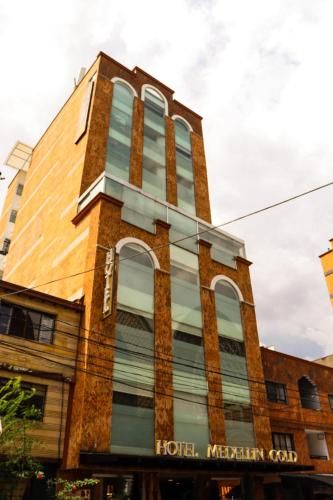 hotel medellin gold