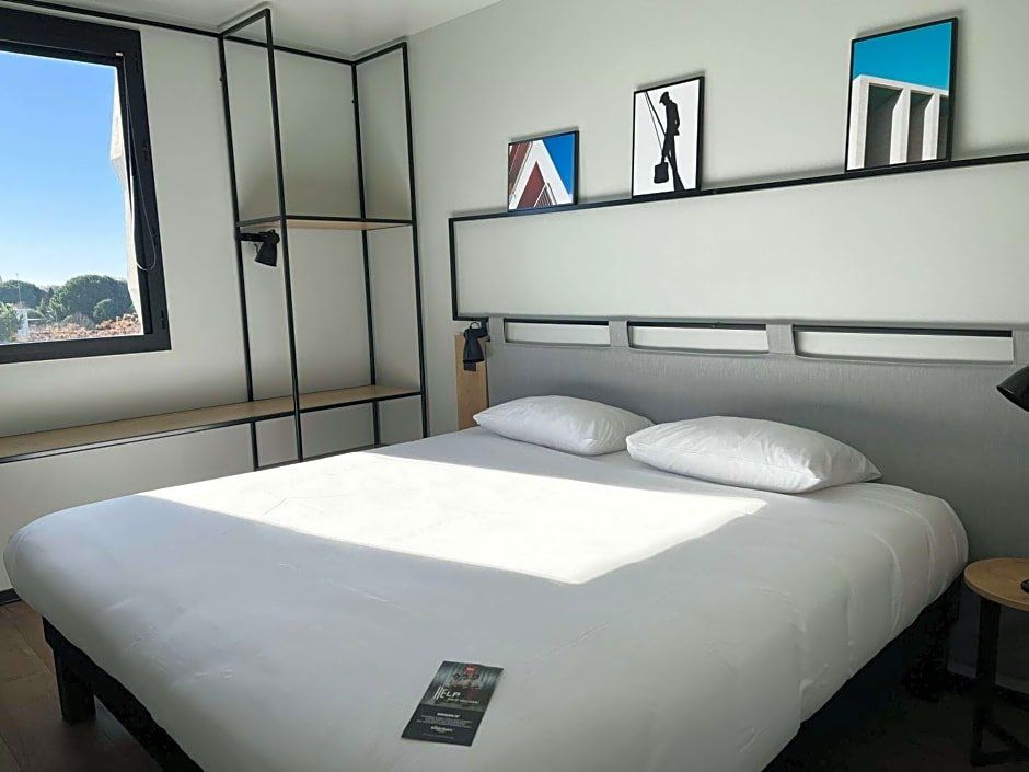 Ibis Lunel Petite Camargue