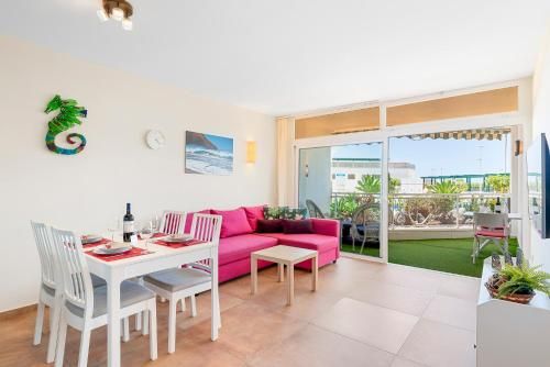 THE CHILL AT THE SEA HOLIDAY HOME - by MEDANO4YOU