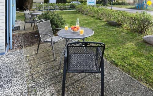 Outdoor Pictures 24