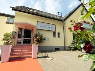 Hotel Image 3