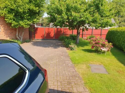 Outdoor Pictures 10
