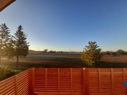 Outdoor Pictures 1