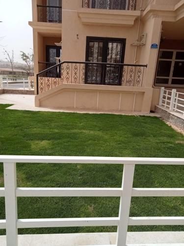 Outdoor Pictures 5