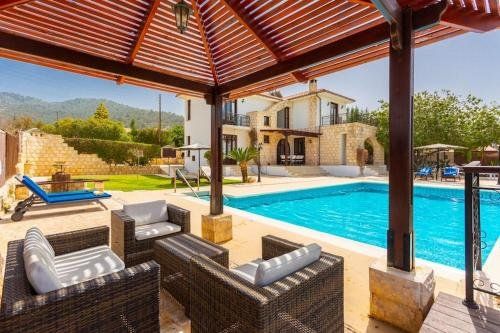 Villa Minoas