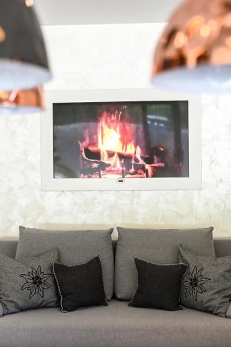 Outdoor Pictures 24