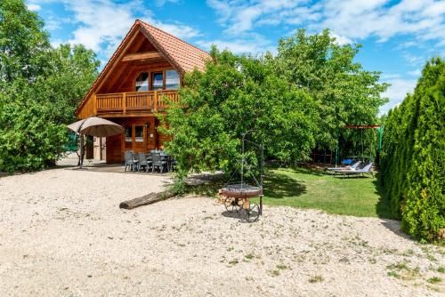 Outdoor Pictures 23