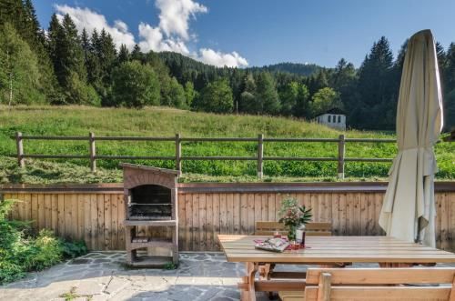 Outdoor Pictures 24