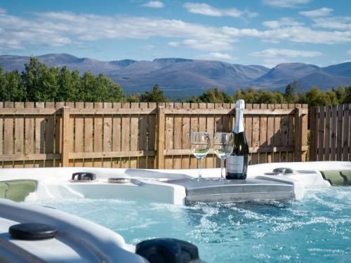 Snowmass Lodge
