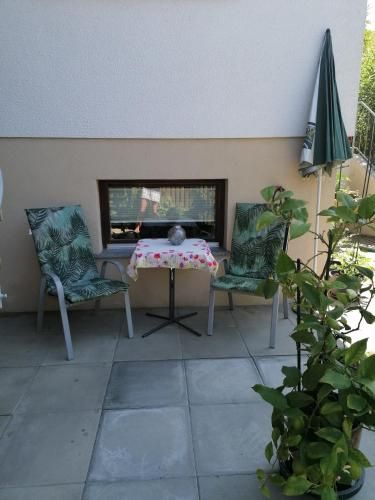 Outdoor Pictures 13