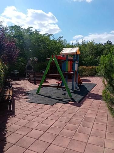Outdoor Pictures 9