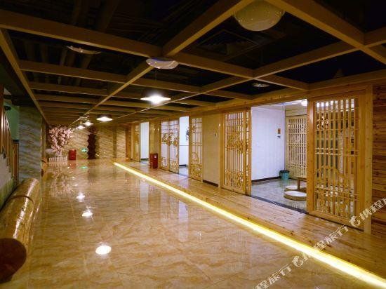 Wangfu Bangrui International Hotel