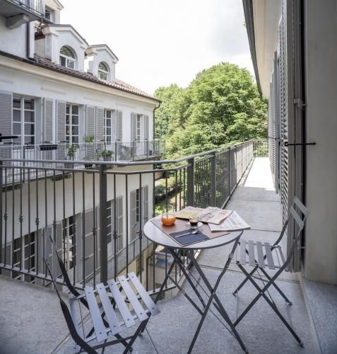 Palazzo Del Carretto-Art Apartments and Guesthouse