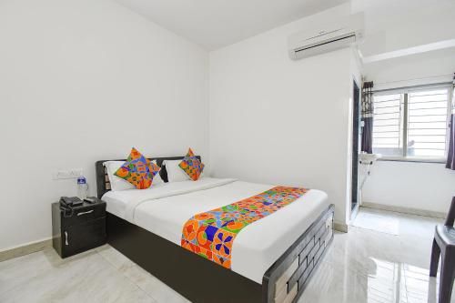 OYO 66600 Hotel Shivsai Palace