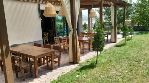 Outdoor Pictures 24