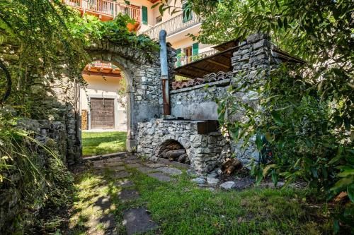 Outdoor Pictures 24